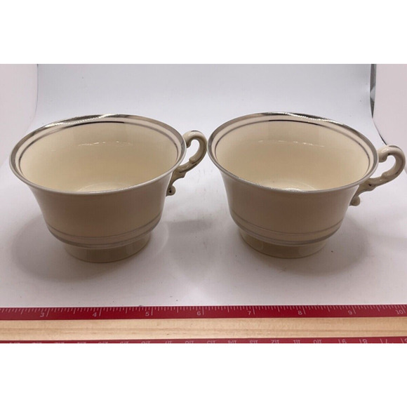 Set of 2 Mid-century Old Ivory Syracuse Teacups with Gold Stripes, 2.5in Tall - Picture 1 of 4